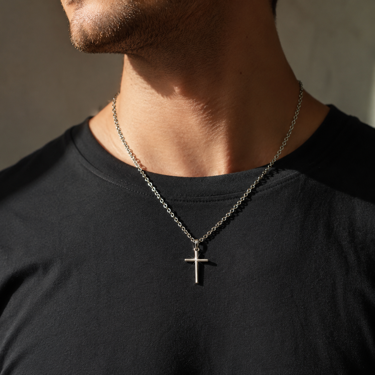 Venetian Chain Cross Necklace – in Silver